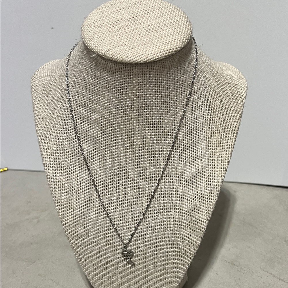 Elegant Silver Necklace